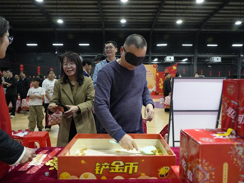 1771060323812009.jpg 铲金币游戏进行中.jpg